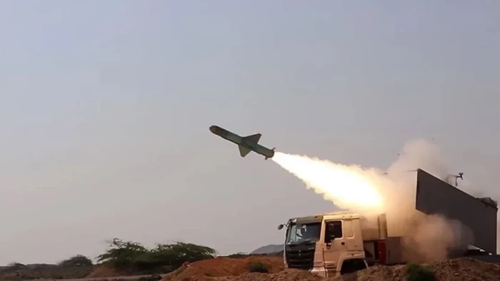 Kuveyt, İran'dan fırlatılan f&uuml;ze ve İHA'lara karşı hava savunma sistemlerini devreye soktu