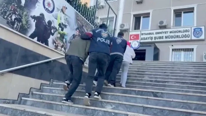 Kuyumcukent'teki 64 kilogram altın dolandırıcılığına ilişkin yakalanan 28 ş&uuml;pheli adliyede