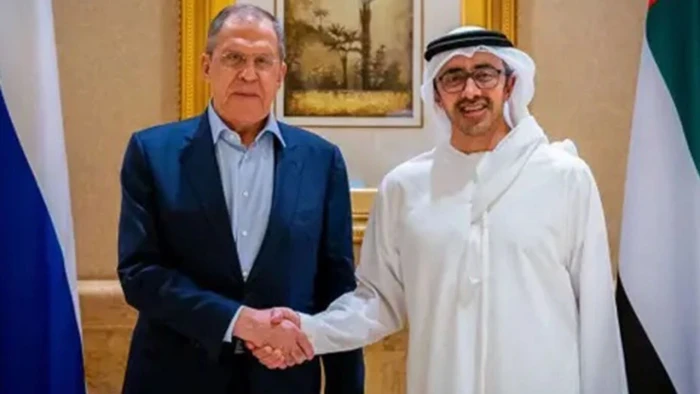 Lavrov, BAE'li mevkidaşı Al Nahyan ile H&uuml;rm&uuml;z Boğazı'ndaki durumu g&ouml;r&uuml;şt&uuml;