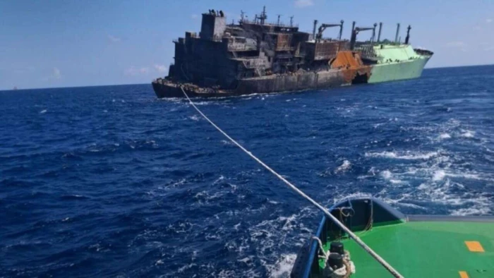 Libya, &uuml;lke a&ccedil;ıklarında s&uuml;r&uuml;klenen Rus tankerinin uluslararası sulara &ccedil;ekildiğini duyurdu