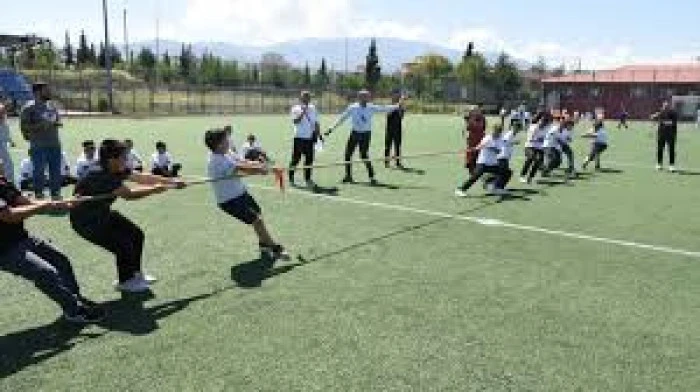 Malatya'da 77'den 7'ye Çocuk Oyunları Şenliği düzenlendi