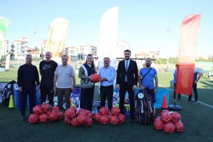 Malatya'da spor okullarının a&ccedil;ılış t&ouml;reni yapıldı