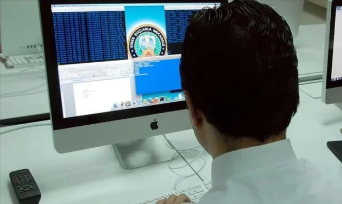 Mayısta uyuşturucu, yasa dışı bahis ve sanal kumara y&ouml;nelik 706 operasyon d&uuml;zenlendi