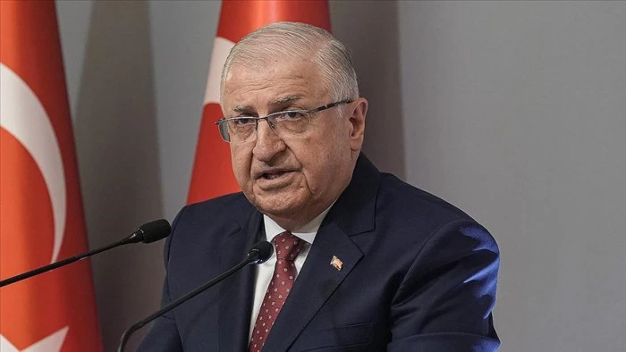 Milli Savunma Bakanı G&uuml;ler, Katar Başbakan Yardımcısı Al Sani ile telefonda g&ouml;r&uuml;şt&uuml;