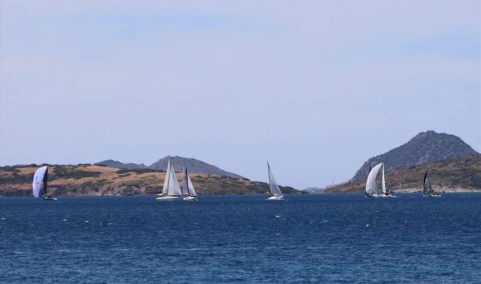 Muğla'da "119 Mil 19 Mayıs Gen&ccedil;lik Kupası" yat yarışı başladı