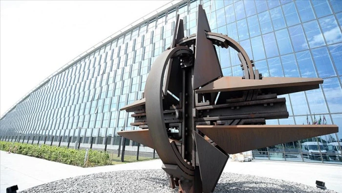 NATO: İran'ın T&uuml;rkiye'yi hedef almasını kınıyoruz. İran ayrım g&ouml;zetmeksizin saldırılarına devam ederken NATO, T&uuml;rkiye dahil t&uuml;m m&uuml;ttefiklerinin yanında kararlı şekilde durmaktadır