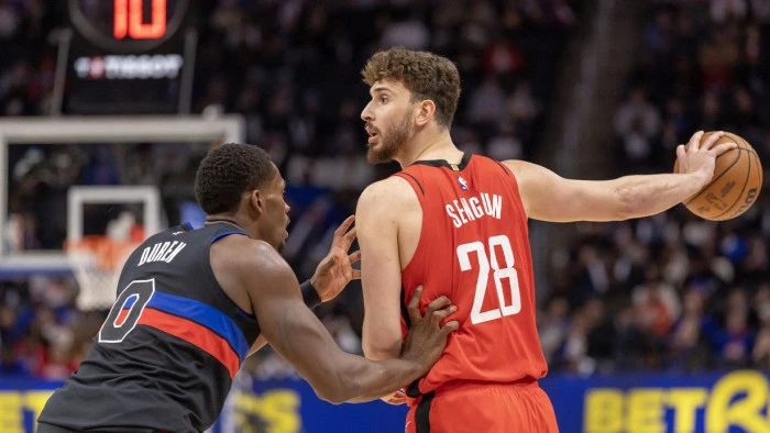 NBA'de Rockets'ı Alperen Şeng&uuml;n ve Kevin Durant galibiyete taşıdı