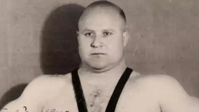 Olimpiyat şampiyonu milli güreşçi Ahmet Kireççi, memleketi Mersin'de anıldı