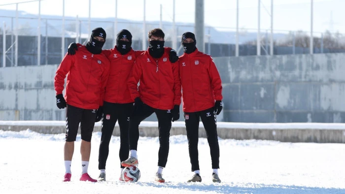 &Ouml;zbelsan Sivasspor, Erzurumspor FK ma&ccedil;ının hazırlıklarına devam etti