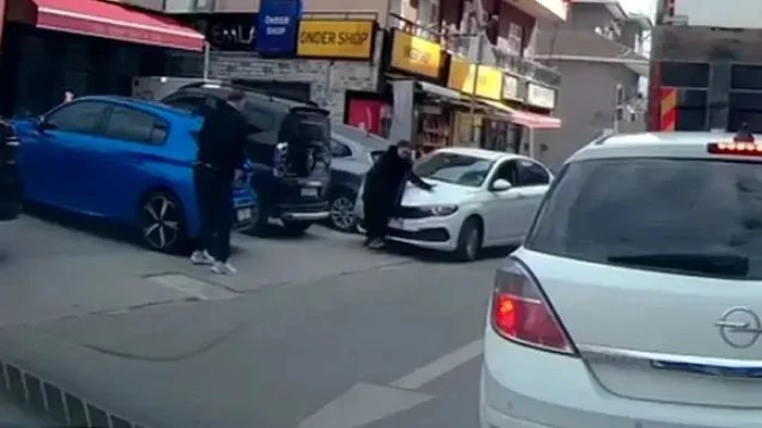 Pendik'te yayaya &ccedil;arpıp ka&ccedil;an s&uuml;r&uuml;c&uuml;ye 46 bin lira ceza