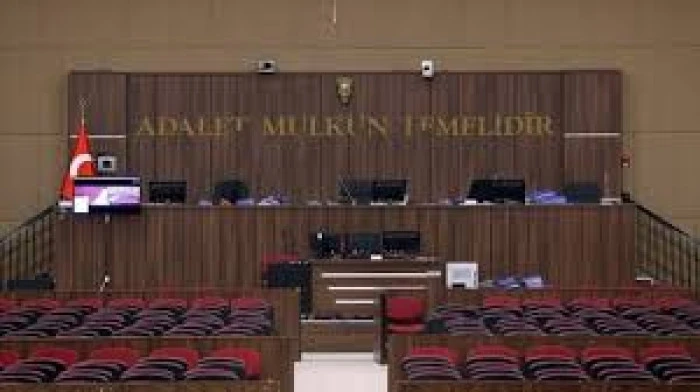 PKK/KCK operasyonunda tutuklanan belediye başkan yardımcıları ve meclis üyeleri hakim karşısında