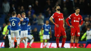 Premier Lig'de Liverpool, Everton'a 2-0 yenildi