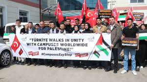 Rize'de üniversite öğrencileri ABD'deki Filistin eylemlerine destek verdi