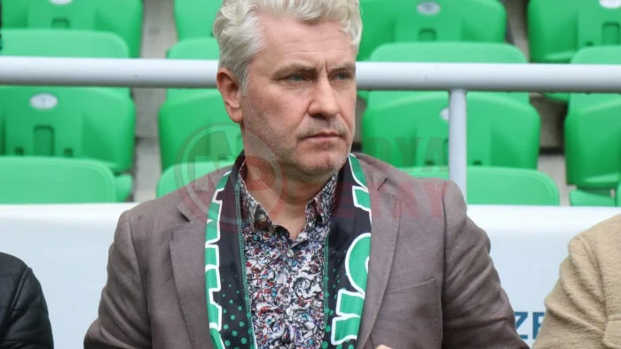 Sakaryaspor Kulübü Başkanı Kıratlı istifa etti