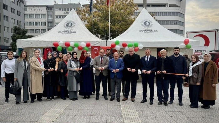 Samsun'da Gazze i&ccedil;in "Hayır &Ccedil;arşısı" a&ccedil;ıldı