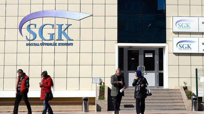 SGK "staj ve çıraklık mağdurları için EYT toplantısı" haberini yalanladı