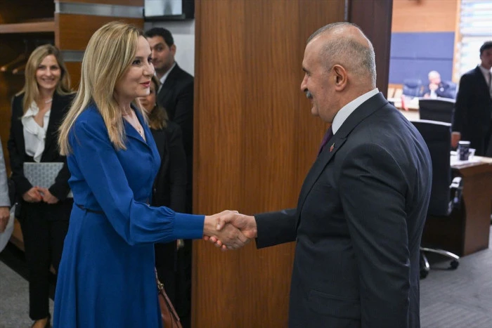 TBMM AB Uyum Komisyonu Başkanı Kayat&uuml;rk, Arnavutluk Meclisi heyetiyle g&ouml;r&uuml;şt&uuml;