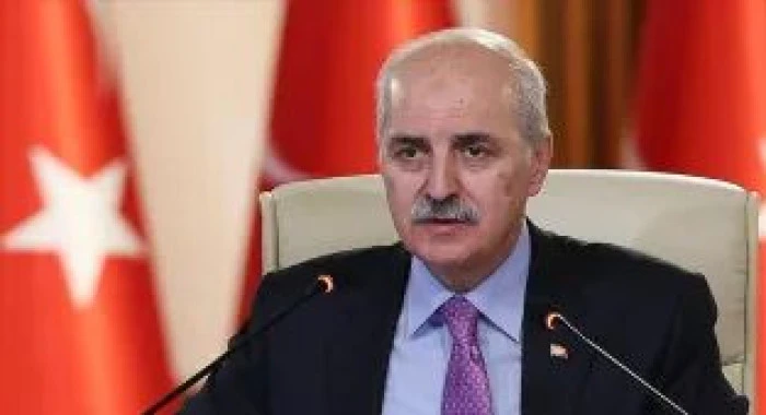 TBMM Başkanı Kurtulmuş, Meclis'te d&uuml;nya &ccedil;ocuklarını kabul etti: