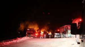 Tokat'ta taş ocağında çıkan yangına müdahale ediliyor