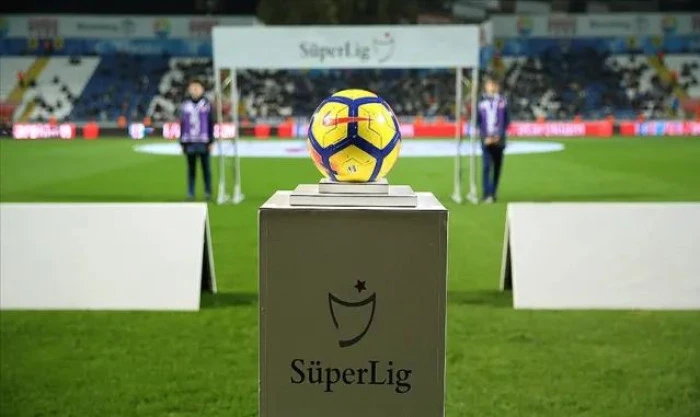Trendyol S&uuml;per Lig'de k&uuml;mede kalma yarışında heyecan dorukta