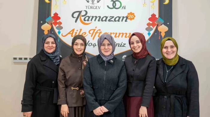 T&Uuml;RGEV, ramazan boyunca T&uuml;rkiye'de g&ouml;n&uuml;l sofraları kurdu