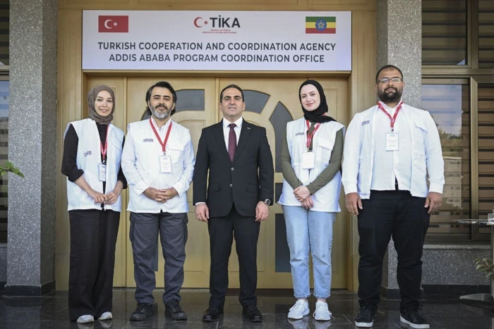 Yery&uuml;z&uuml; Doktorlarından T&uuml;rkiye'nin Addis Ababa B&uuml;y&uuml;kel&ccedil;iliğine ziyaret