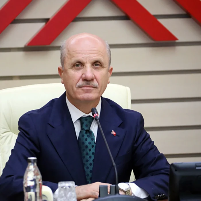 Y&Ouml;K Başkanı &Ouml;zvar, Dokuz Eyl&uuml;l &Uuml;niversitesi Akademik Yılı A&ccedil;ılış T&ouml;reni'nde konuştu: